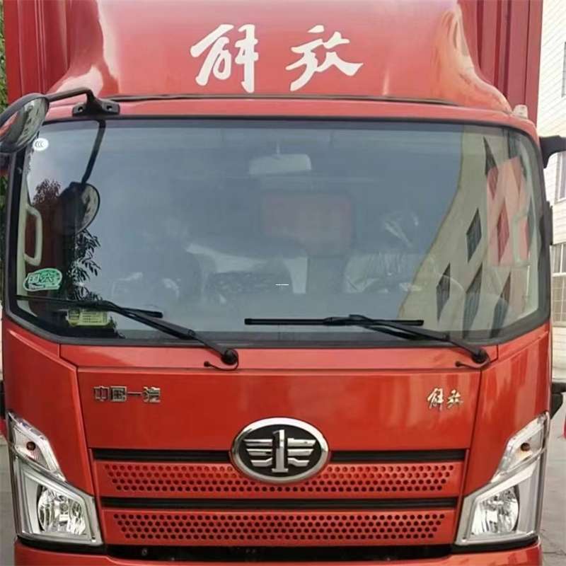房山区塔什库尔干县：物流专线的高效货运之旅